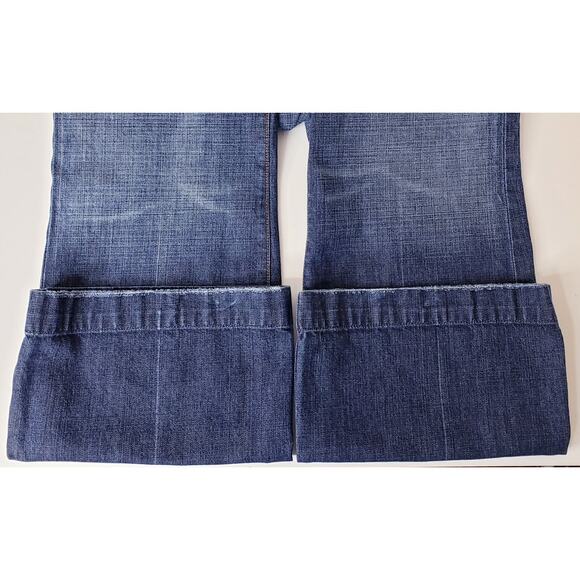 7 For All Mankind Women's Size 32 Dojo Flare Leg Jeans Medium Wash in VGUC - Picture 6 of 14